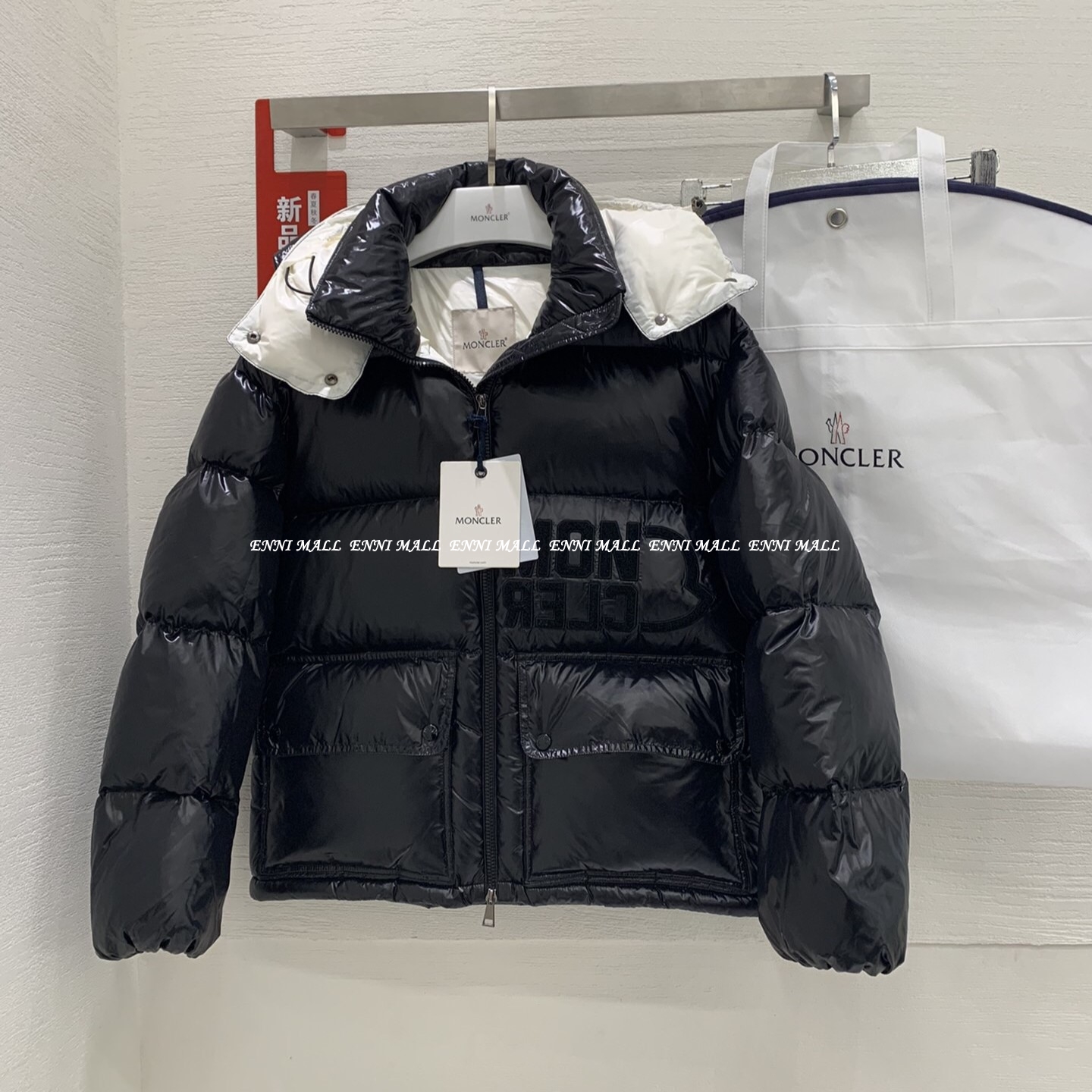 몽클레어 패딩 （여）