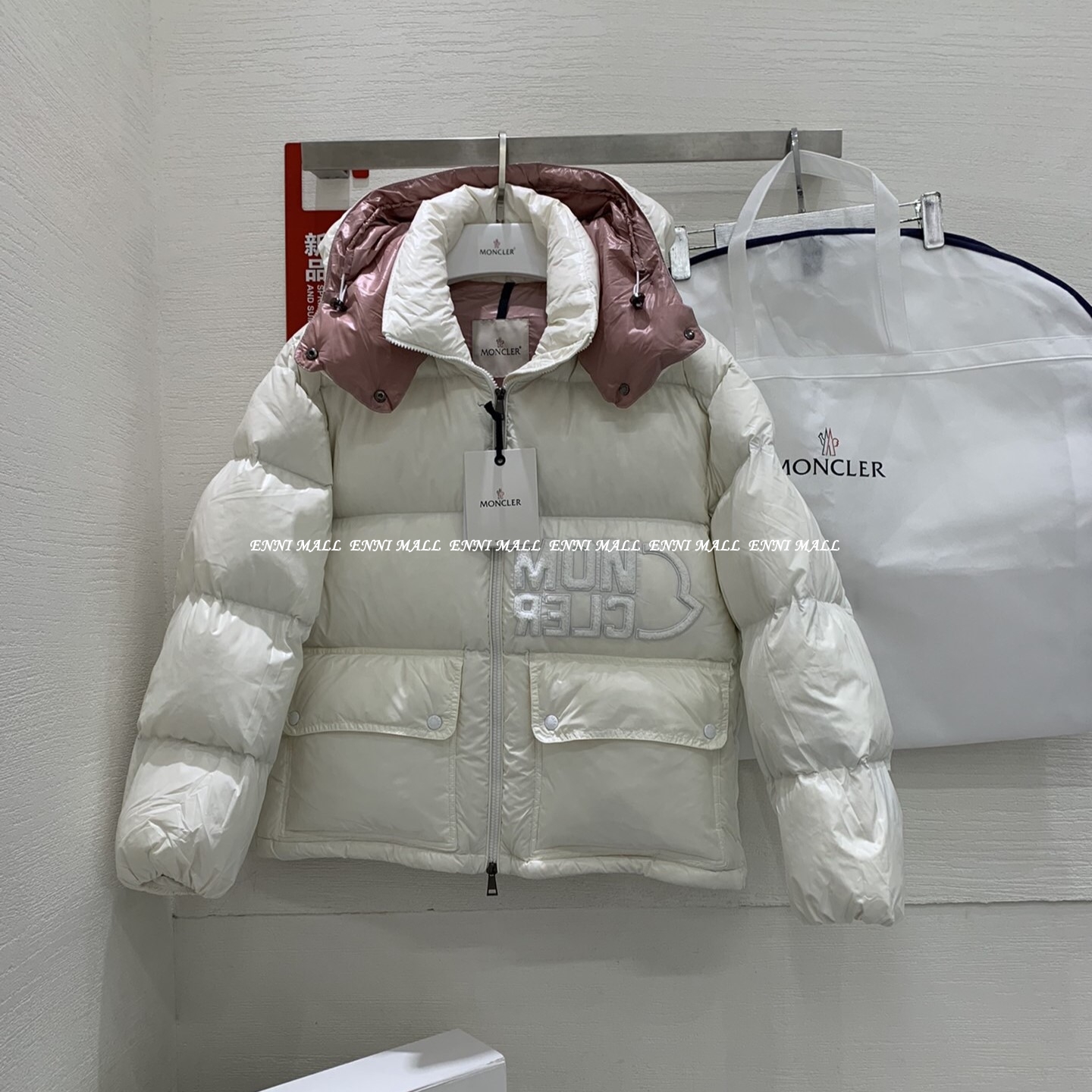 몽클레어 패딩 （여）