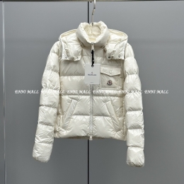 몽클레어 패딩 （여）