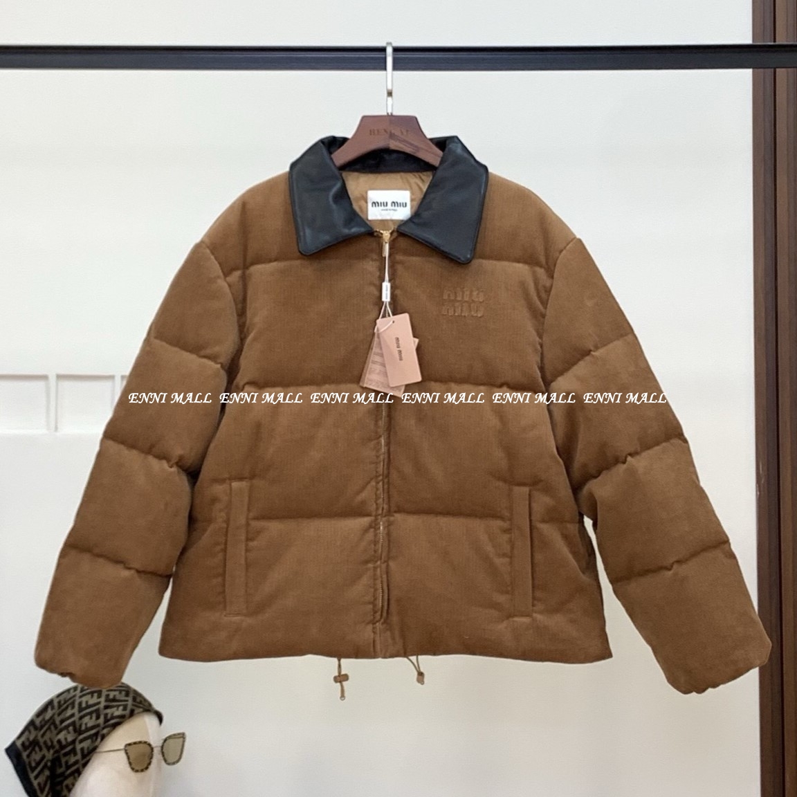 미우미우 패딩 (여)