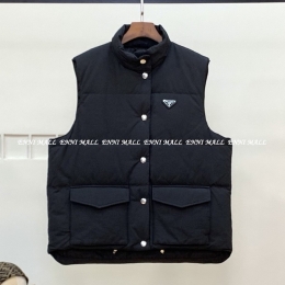 프라다 패딩조끼