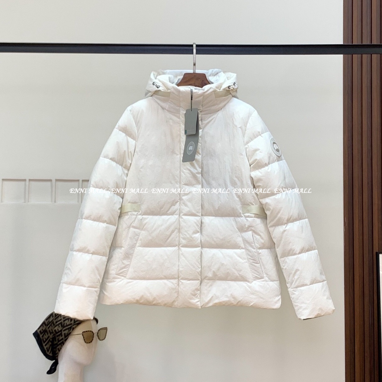 몽클레어 패딩 (여)