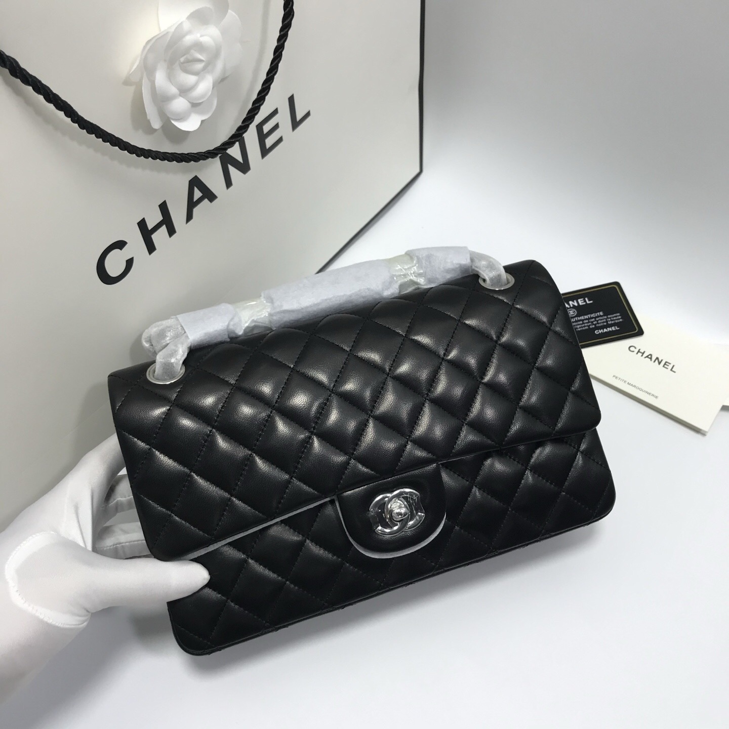 샤넬 클래식 미디움