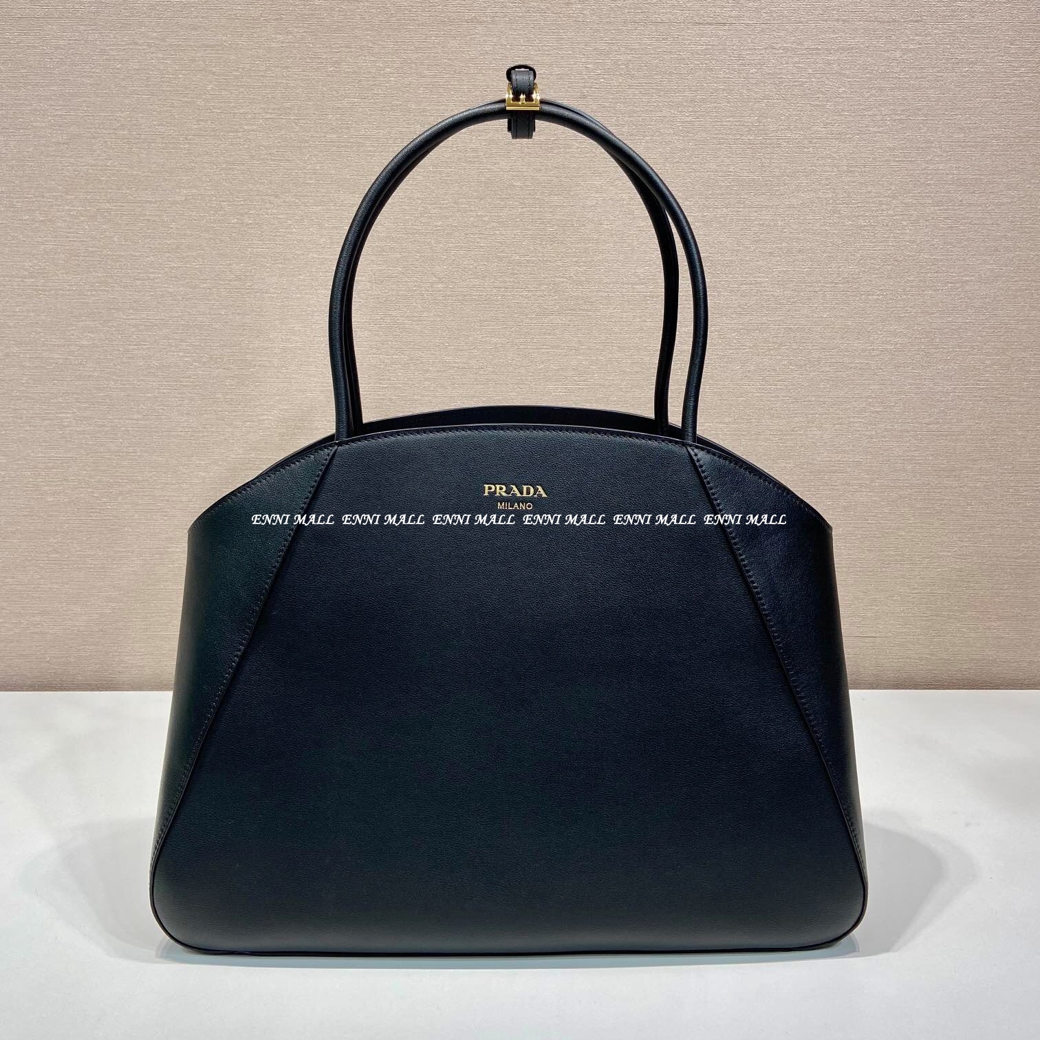 프라다 토트백 (40cm)