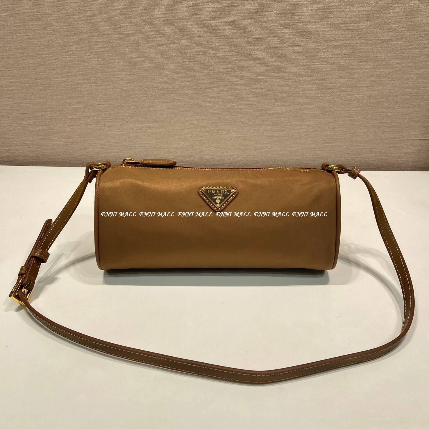 프라다 호보백 (22cm)