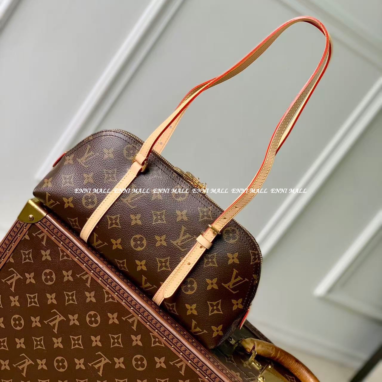 루이비통 스콰이어 이스트 웨스트