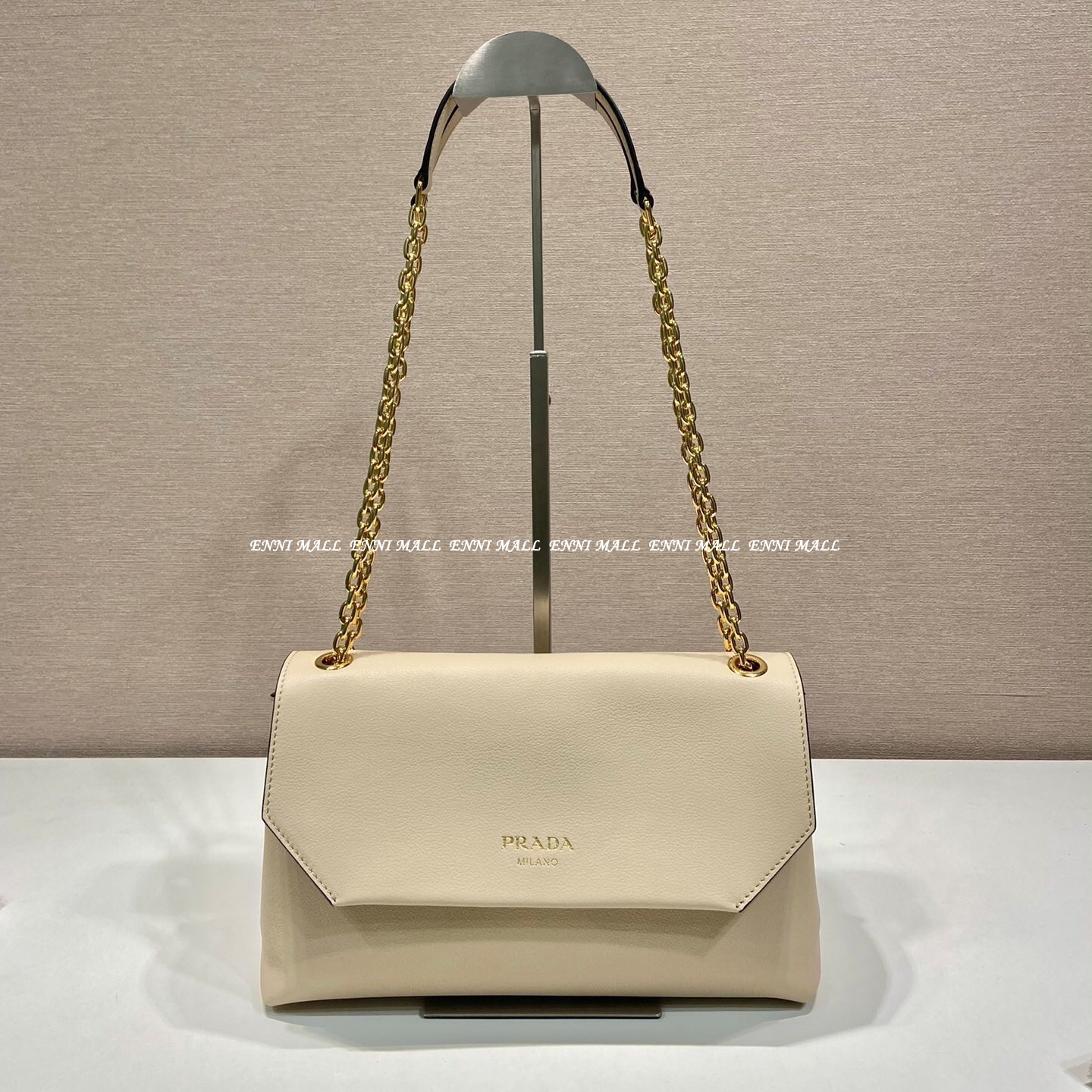 프라다체인백 (29cm)