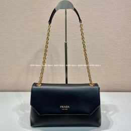 프라다체인백 (29cm)