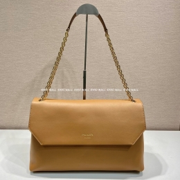 프라다체인백 (38cm)
