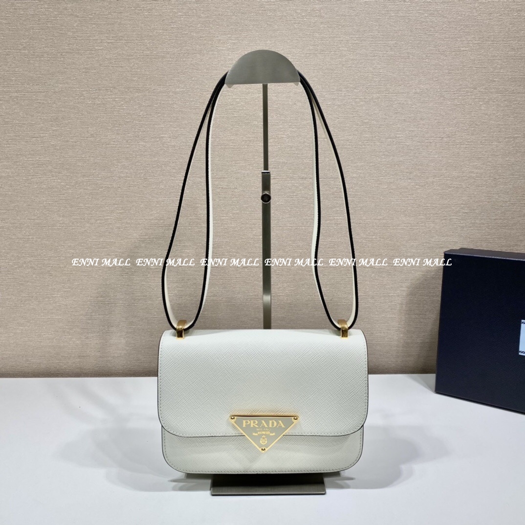 프라다 가죽 숄더백 (22cm)