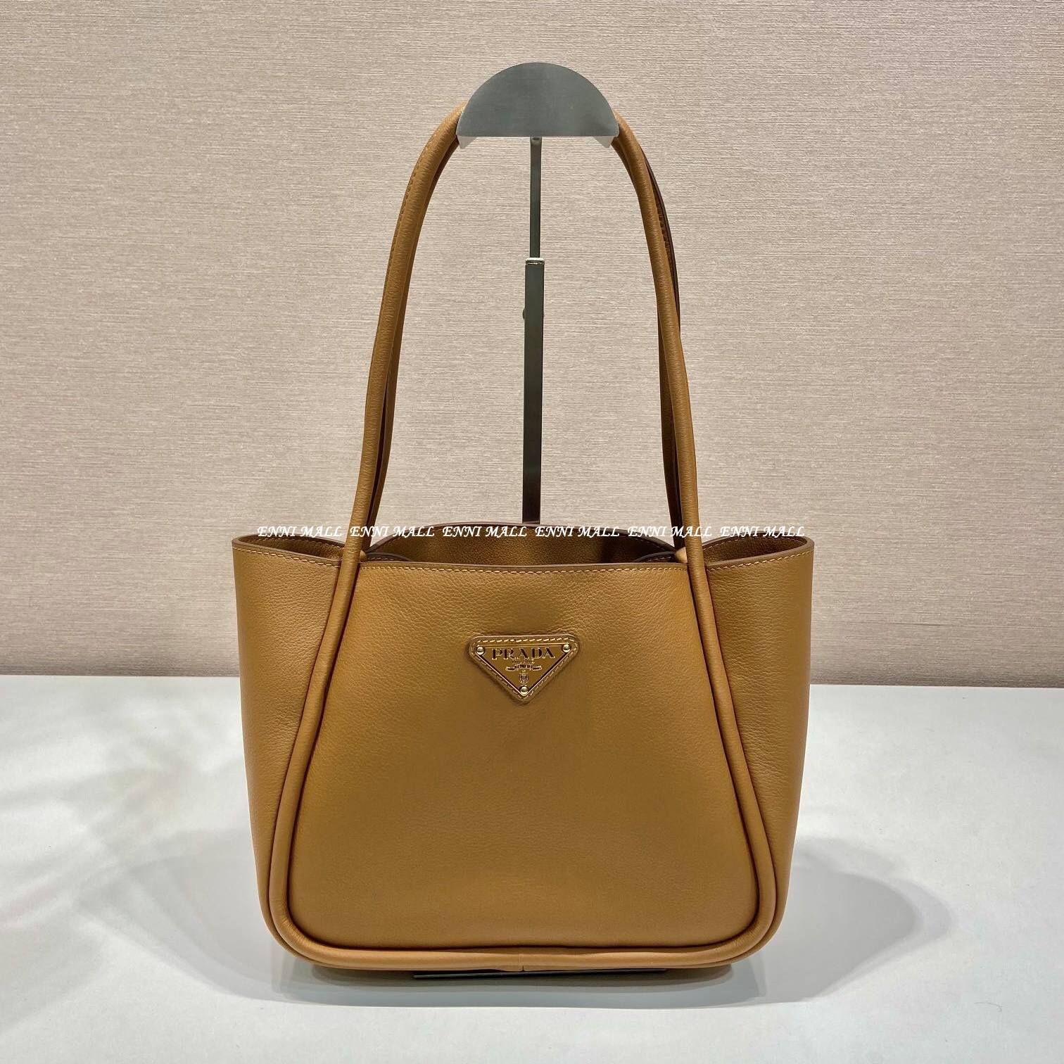 프라다 숄더백 (25cm)