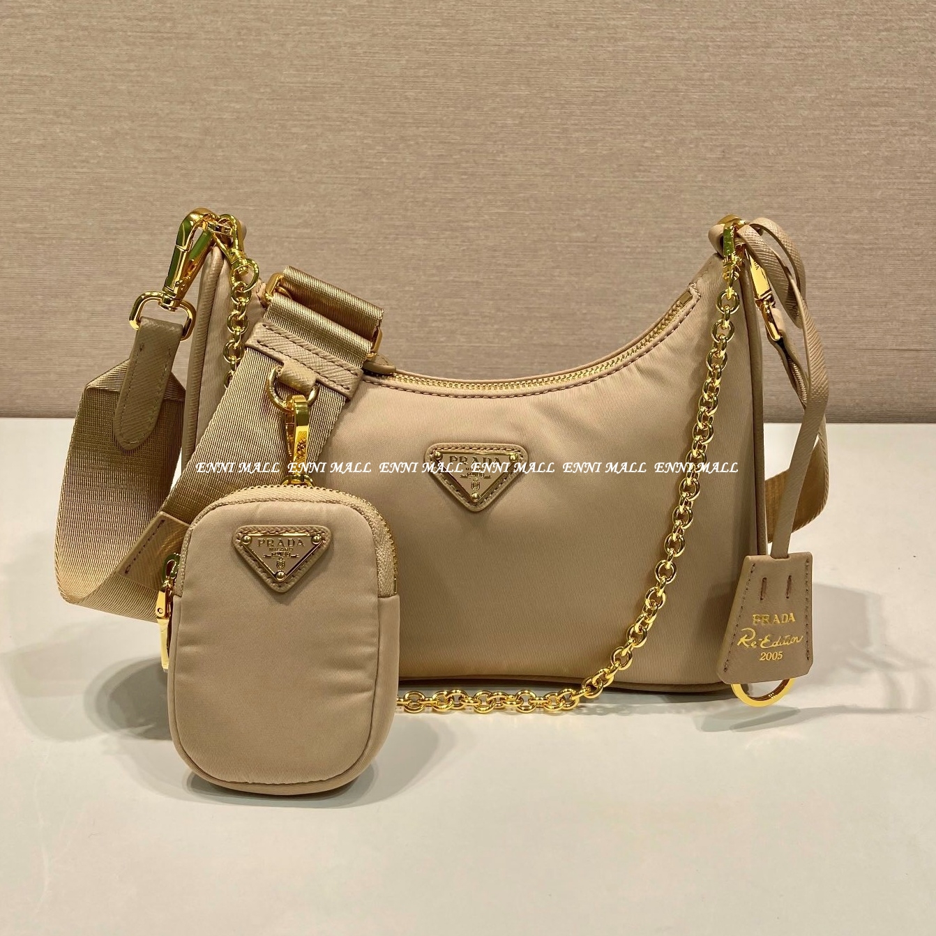 프라다 호보백 (22cm)