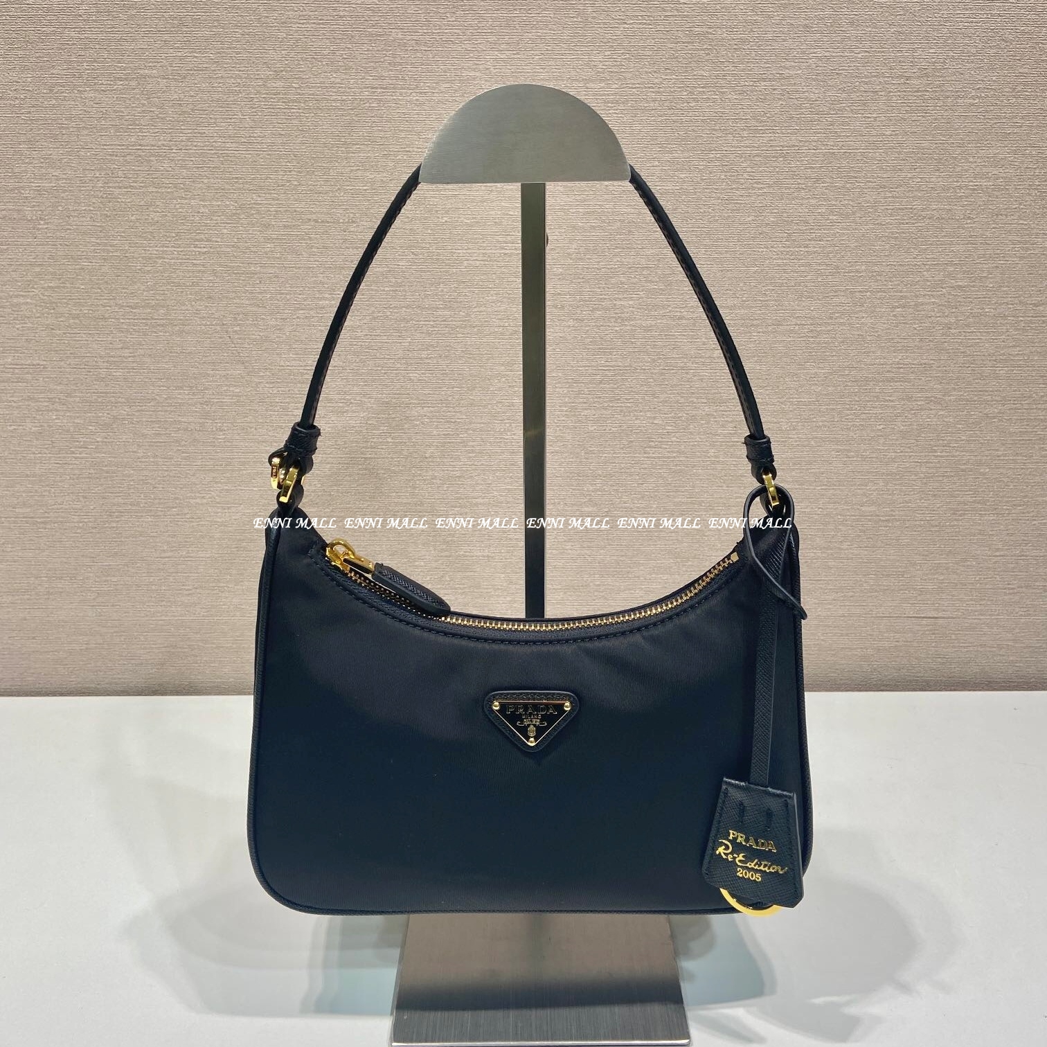 프라다 호보백 (22cm)