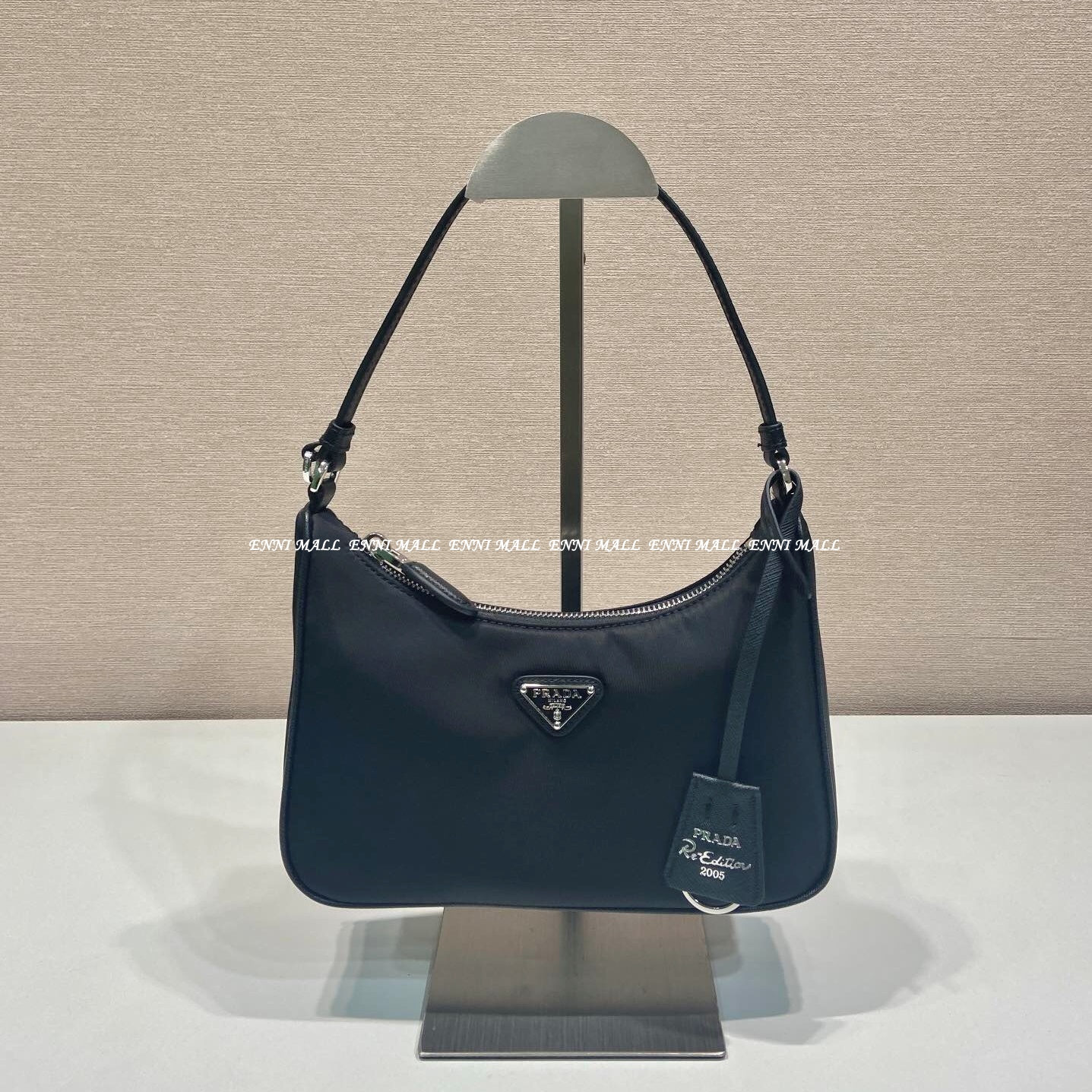 프라다 호보백 (22cm)