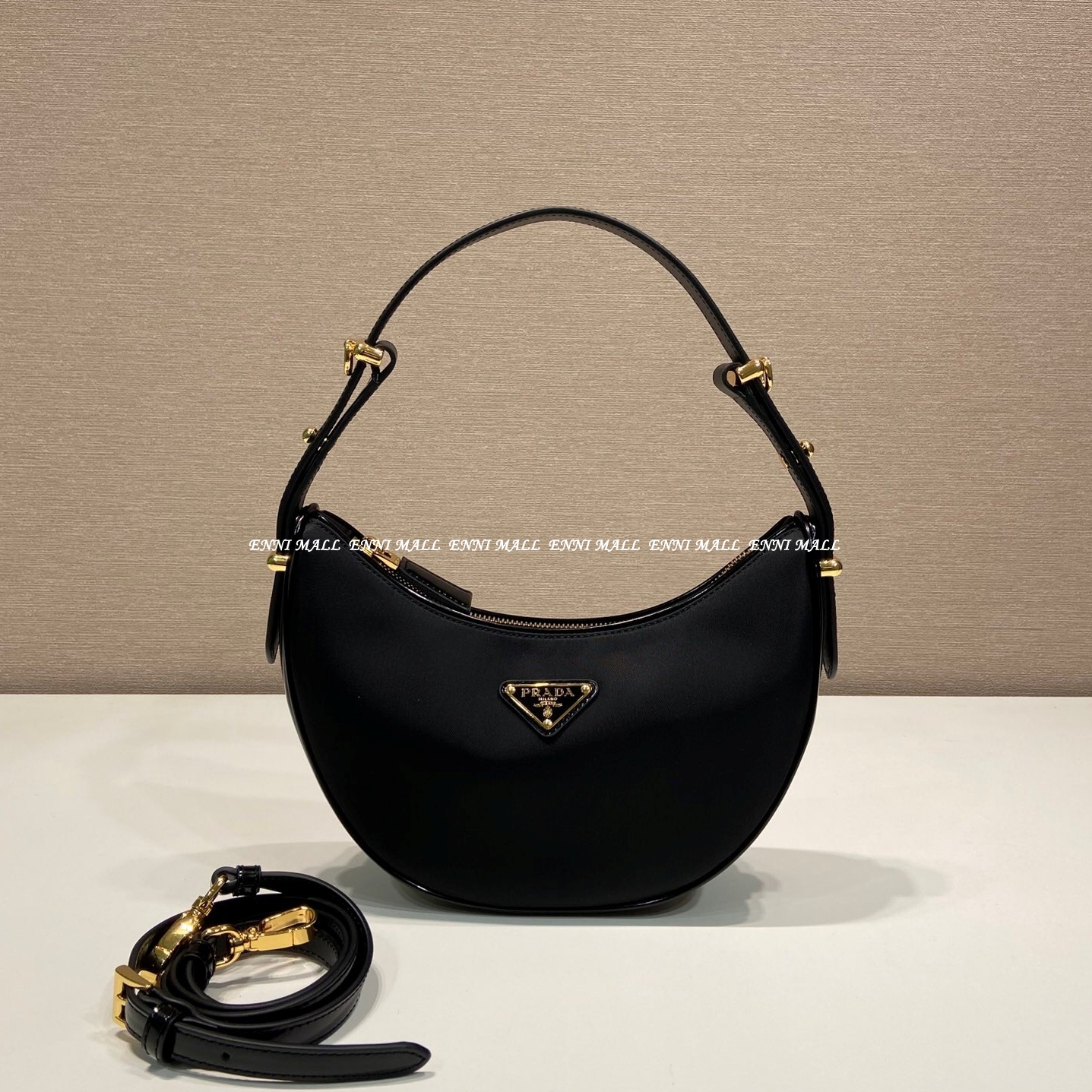 프라다 호보백 (22.5cm)