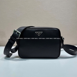 프라다 메신저백 (25cm)