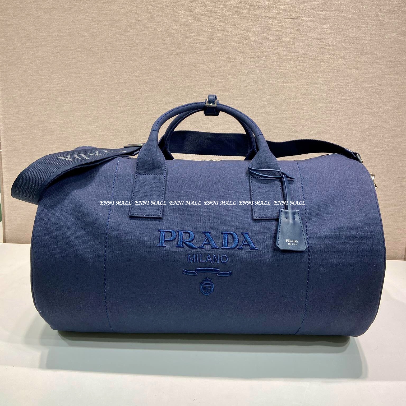 프라다 여행가방 (53cm)