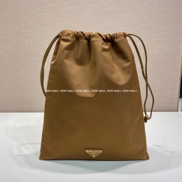 프라다 위시 실크 듀체스 파우치 (35cm)