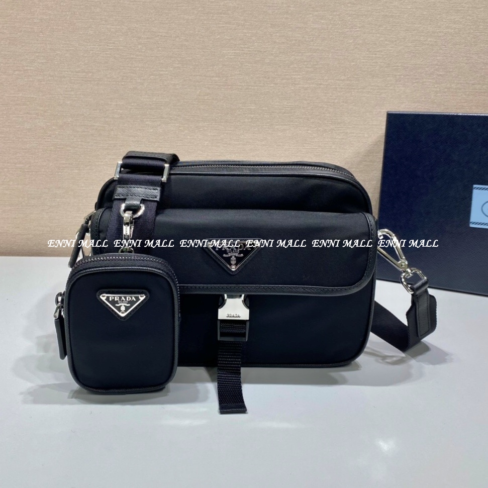 프라다 메신저백 (22cm)