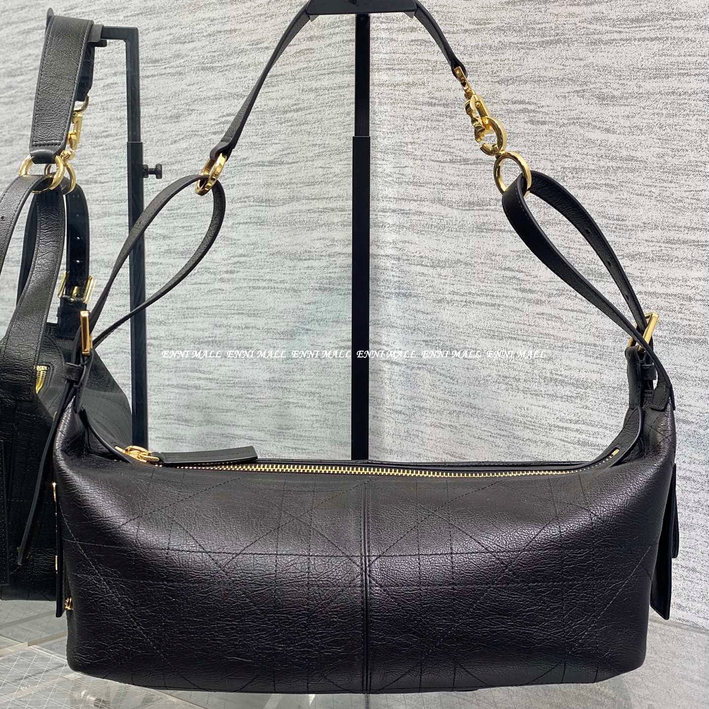 디올 디저니백 (33cm)