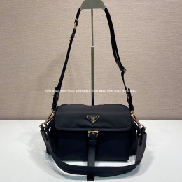 프라다 숄더백 (30cm)