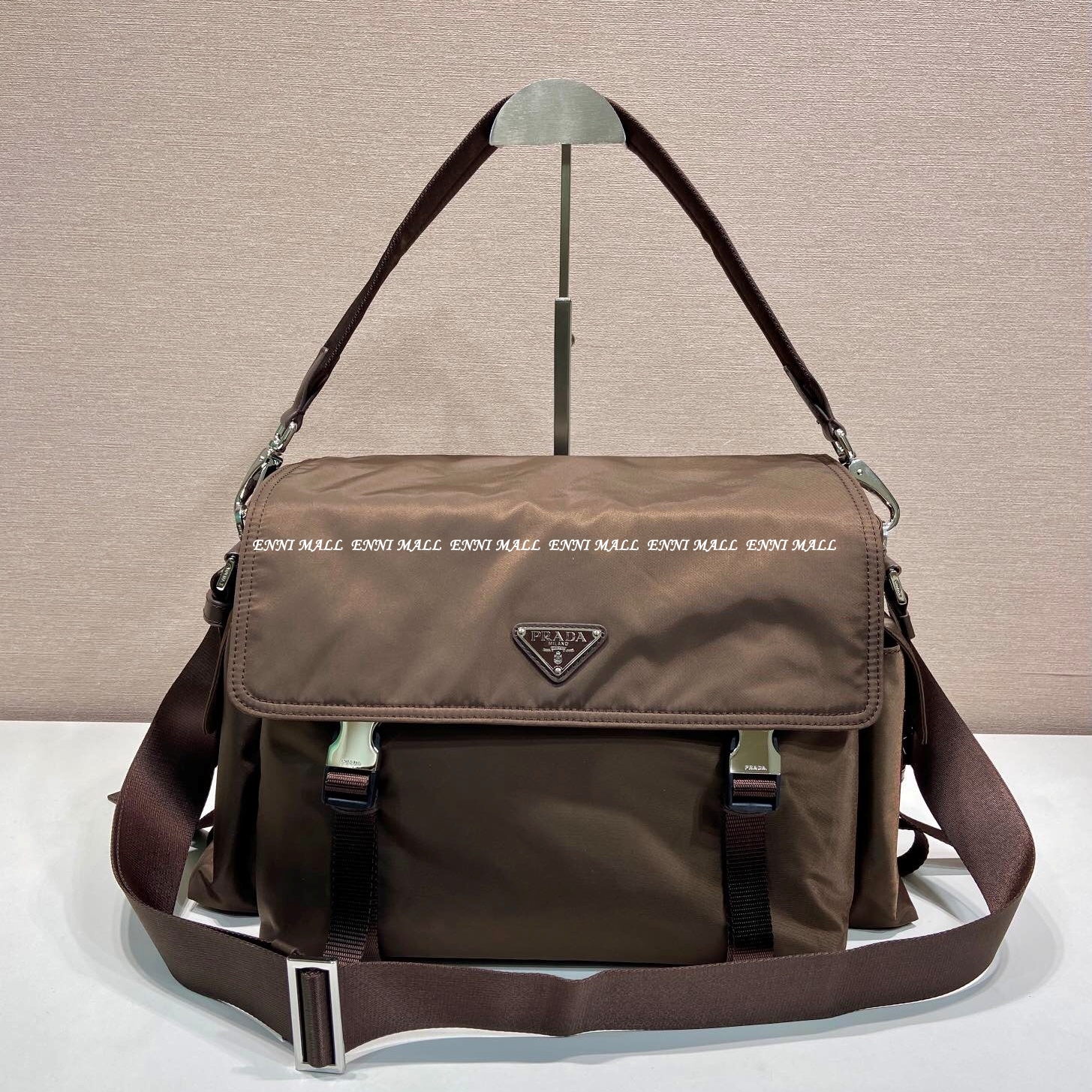 프라다 메신저백 (42cm)