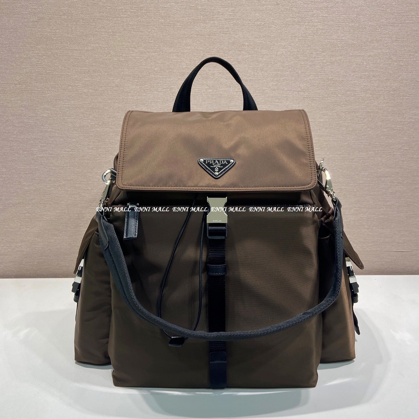 프라다 백팩 (39cm)