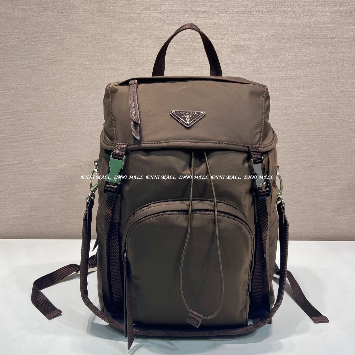 프라다 백팩 (25cm)
