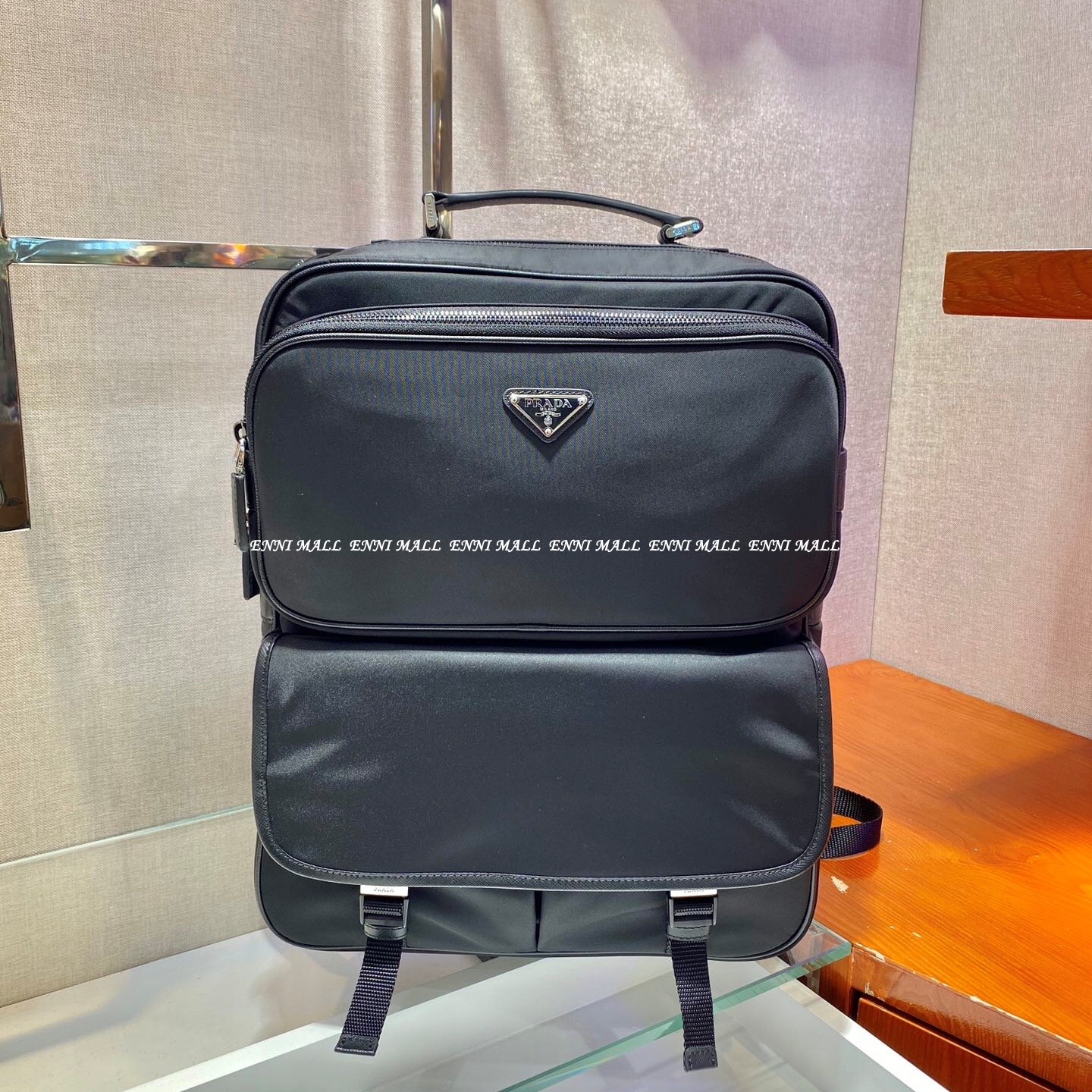 프라다 백팩 (30cm)