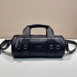 프라다 핸드백 (28.5cm)