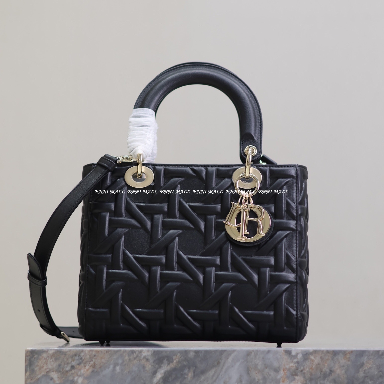 디올 레이디백 (24cm)