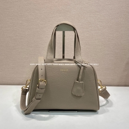 프라다 숄더백 (28cm)