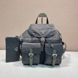 프라다 백팩 (30cm)