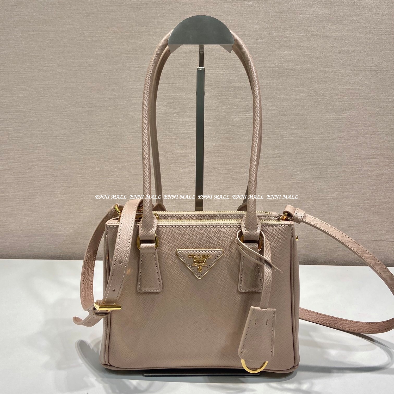 프라다 미니 숄더백 (20cm)