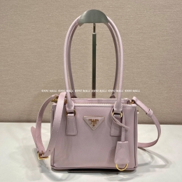 프라다 미니 숄더백 (20cm)