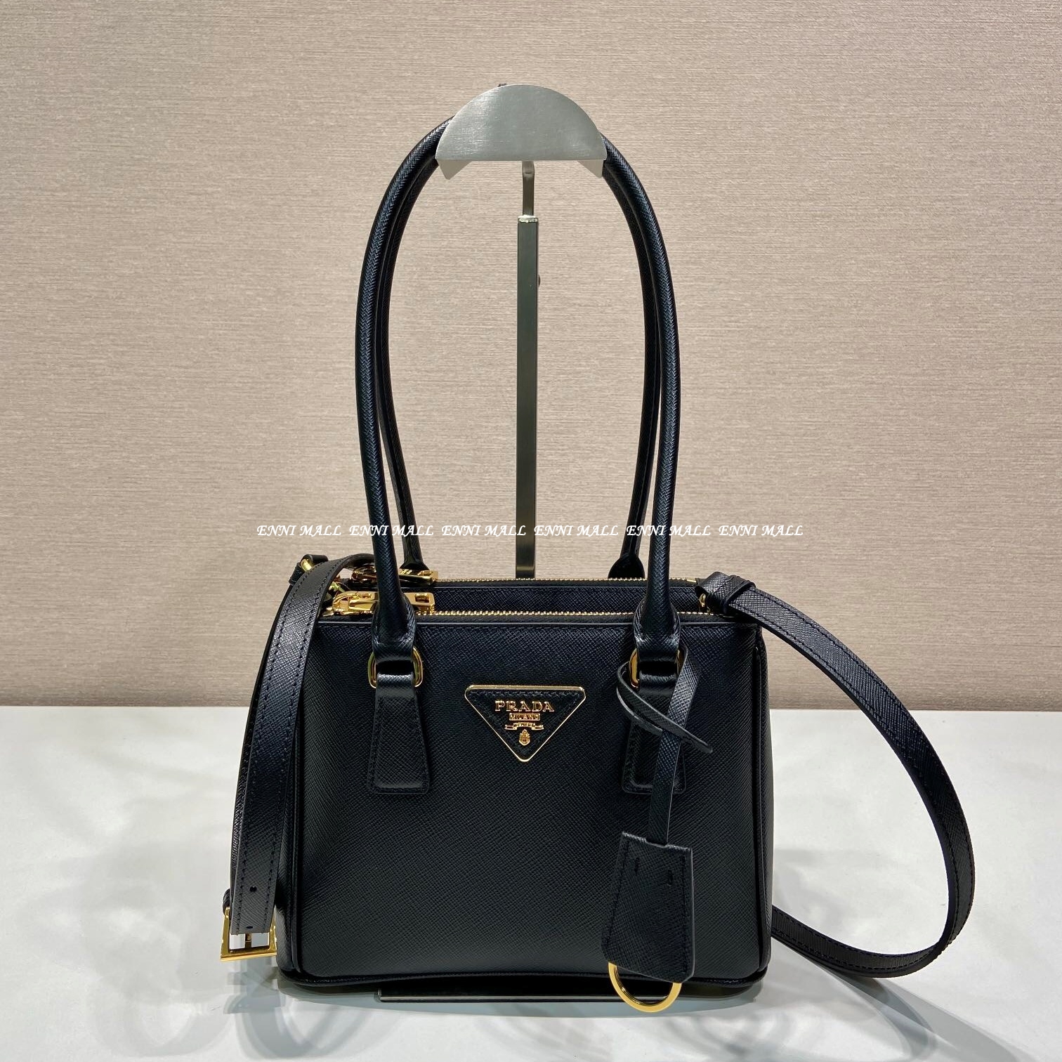 프라다 미니 숄더백 (20cm)