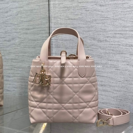 디올뚜주흐버티컬토트백 (16cm)