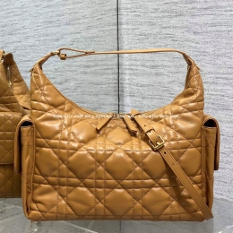 디올 디드림백 (33cm)