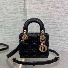 디올 레이디백 (12cm)