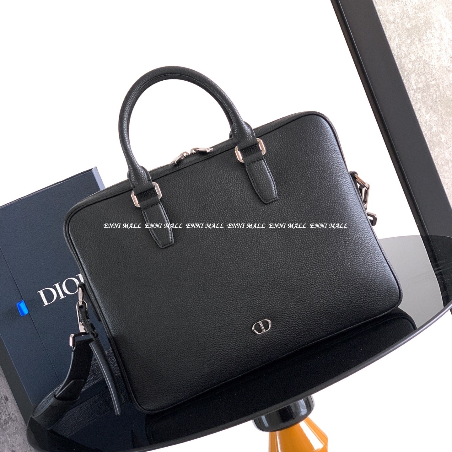 디올 토트백 (36cm)